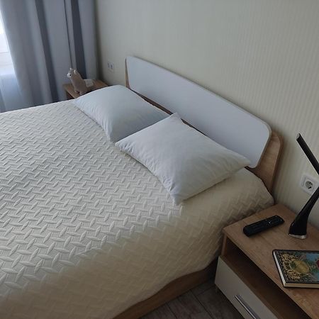 Apartment Kiev Studio With City View Bagian luar foto