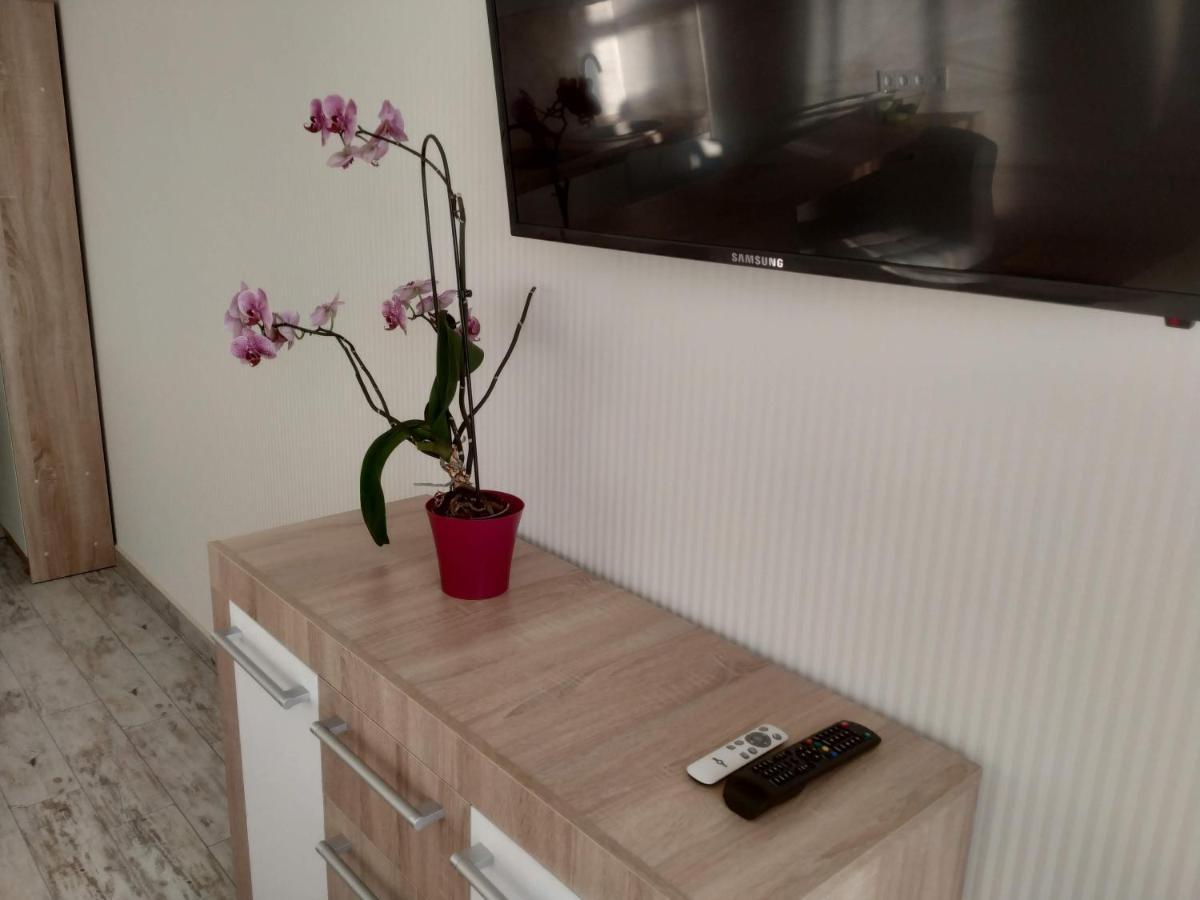 Apartment Kiev Studio With City View Bagian luar foto